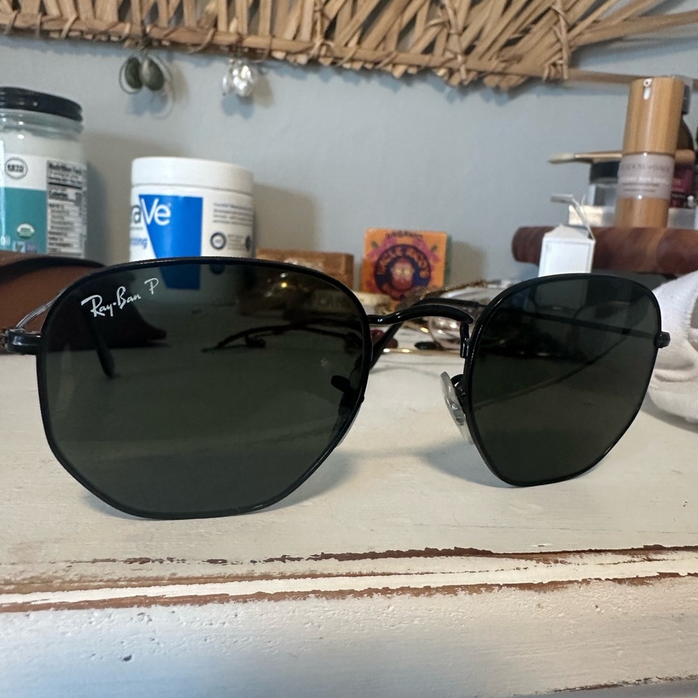 Ray-Ban Dark Frame Sunglasses
